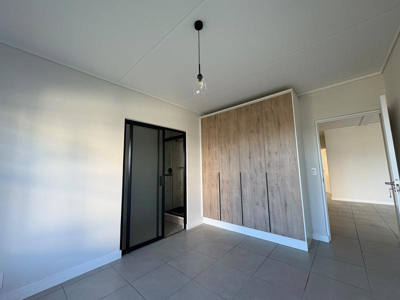 To Let 3 Bedroom Property for Rent in Richwood Western Cape